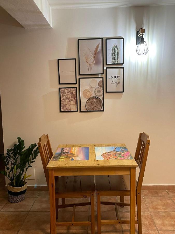 Casa "La Piuma Di Brigida" - Porto Antico, Centro Storico, Universita Appartement Genua Buitenkant foto